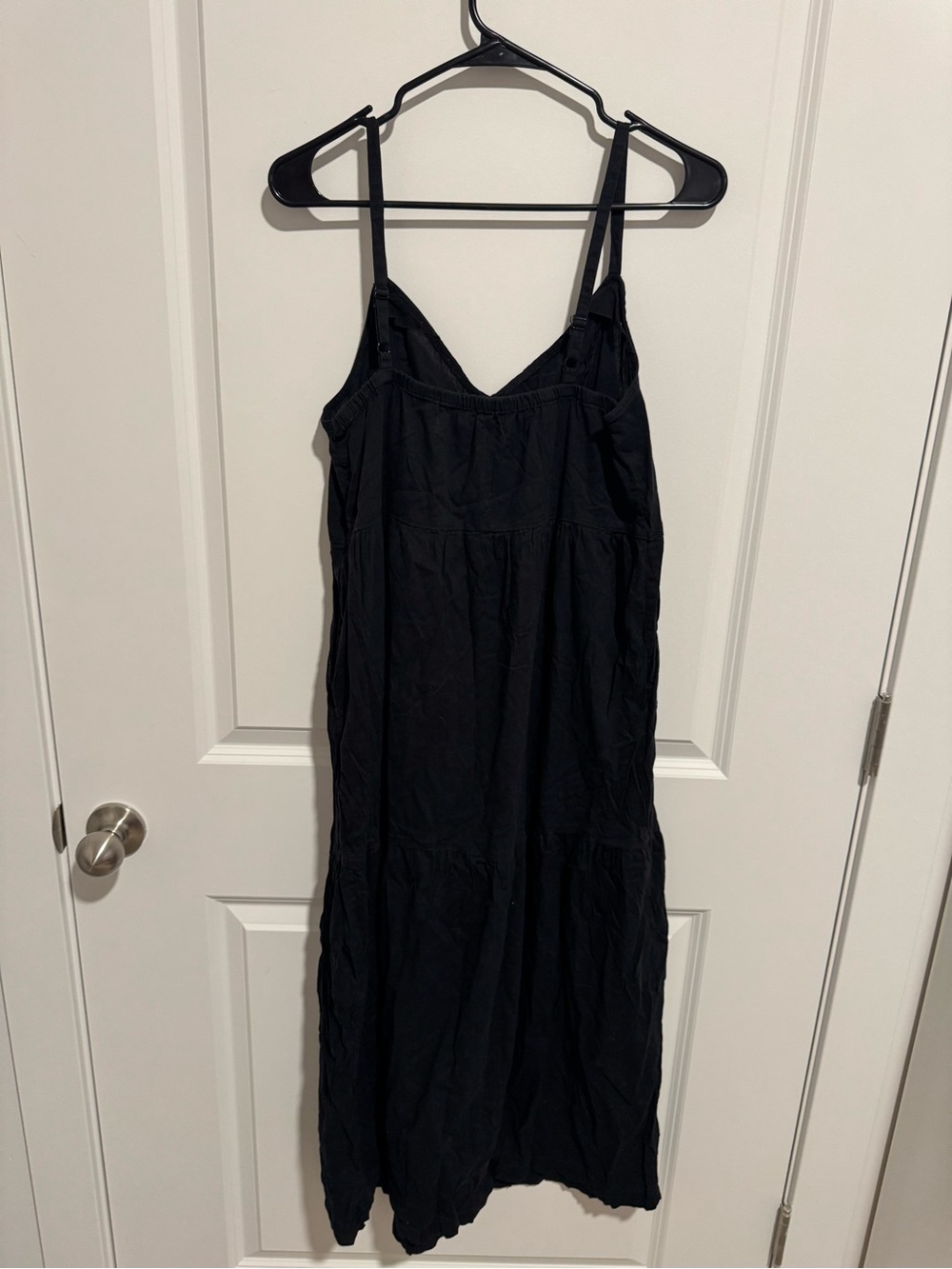 Old Navy Black Tiered Maxi Spaghetti Strap Dress - Picture 2 of 4